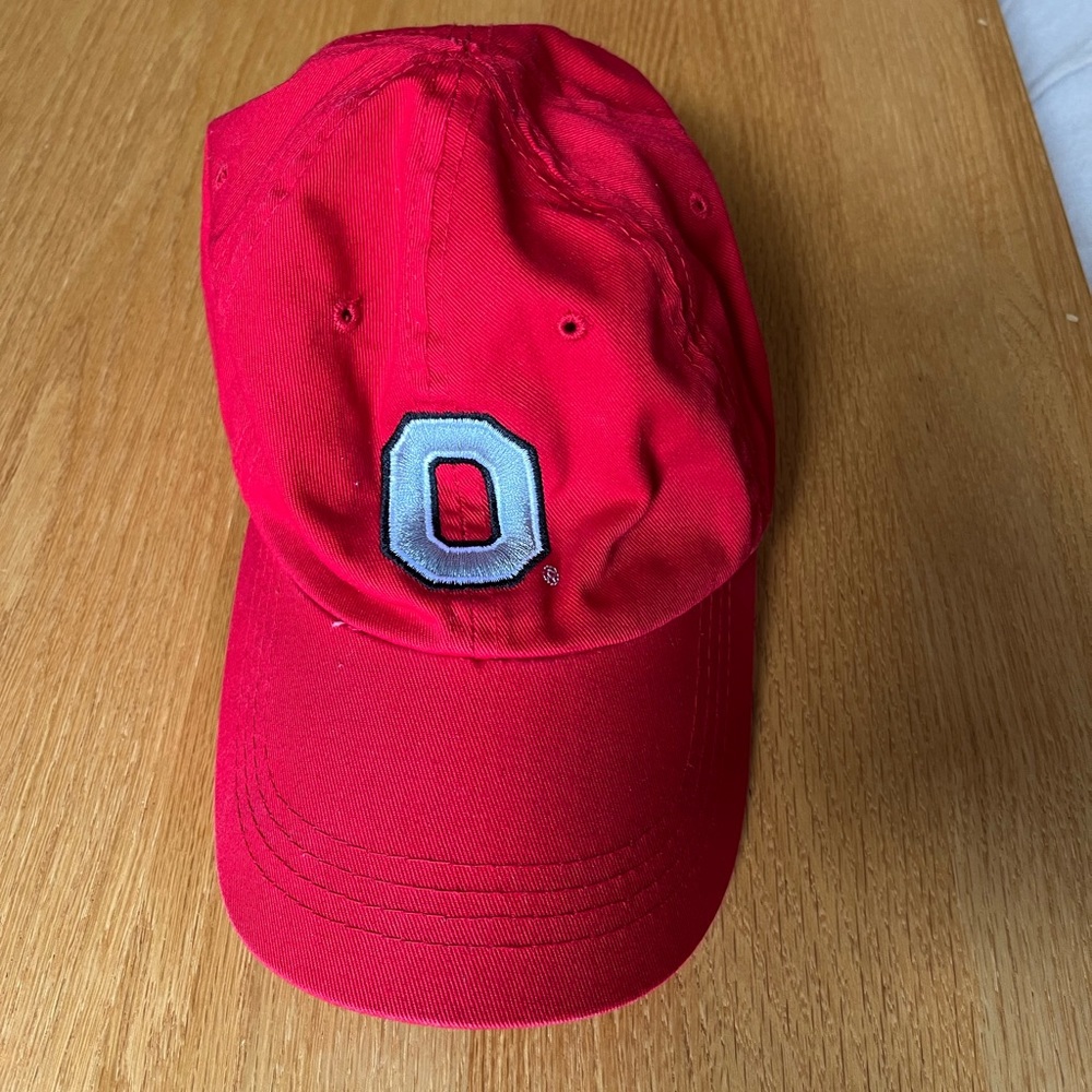 Ohio State Buckeyes baseball cap. Excellent used condition.